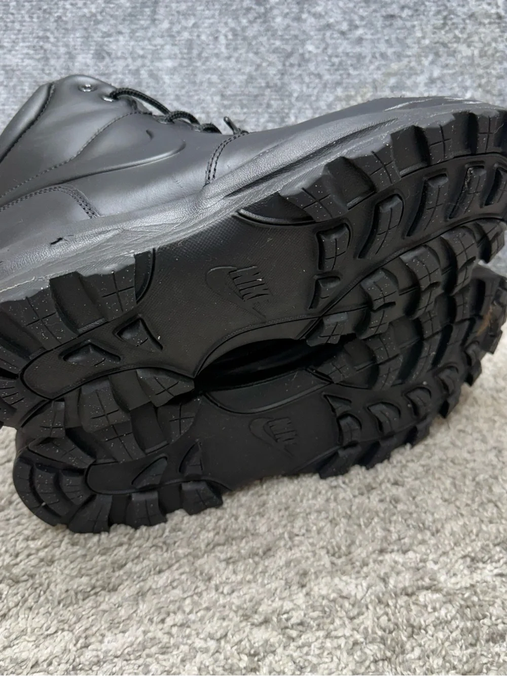 Nike Manoa Leather Triple Black Boots Shoes 454350-003 Men's size 12